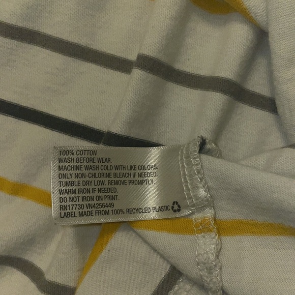 Children’s Long-Sleeve Shirt! - Picture 3 of 3